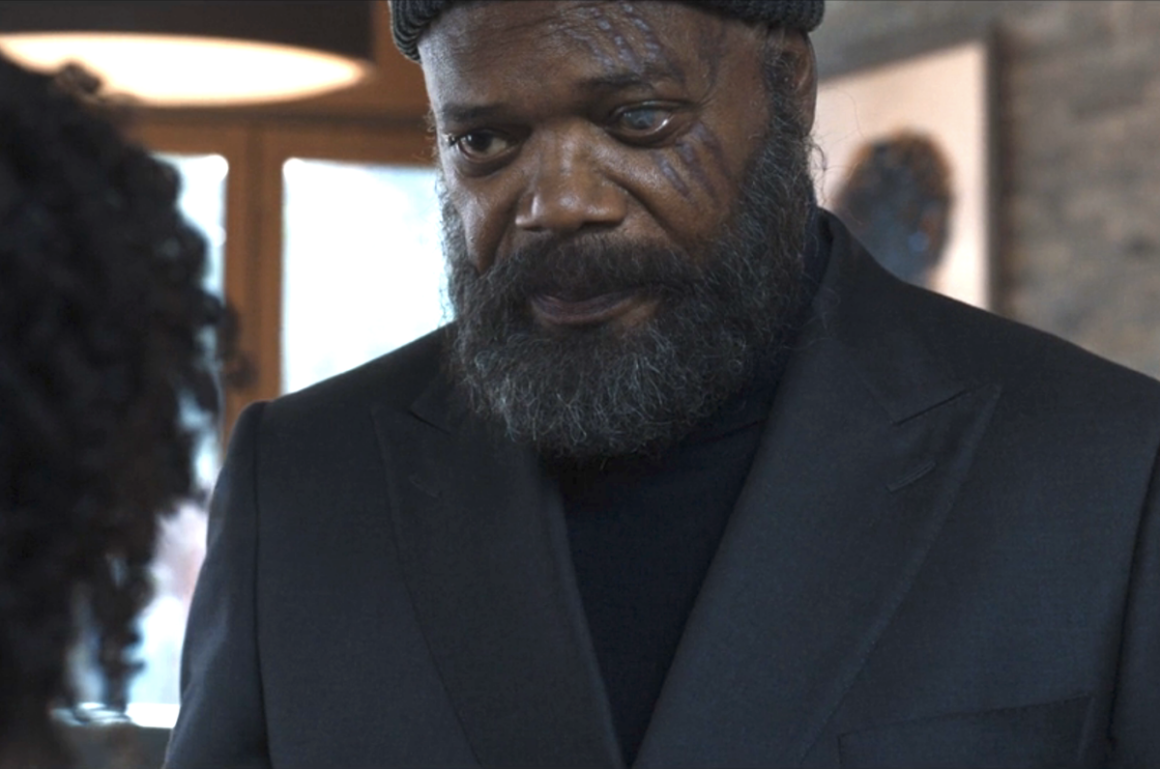 Nick Fury (Samuel L. Jackson) looking towards Varra in 'Secret Invasion' episode 2